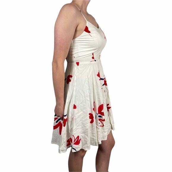 Old Navy White, Red, and Blue Sleeveless Dress - Picture 2 of 7